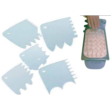 Decorative plastic scrapers 14.5x15cm (5 pcs)